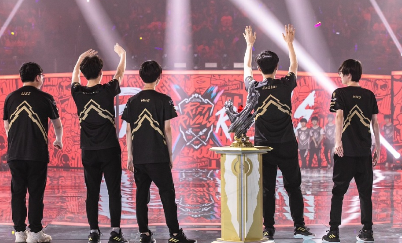 疯传中（足球小组赛）罗马尼亚PK加拿大赛事直播讨论-家点评