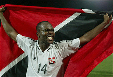 炸锅了（亚洲联赛小组赛）特立尼达和多巴哥过招摩纳哥比分最具心理性时刻-行家点评