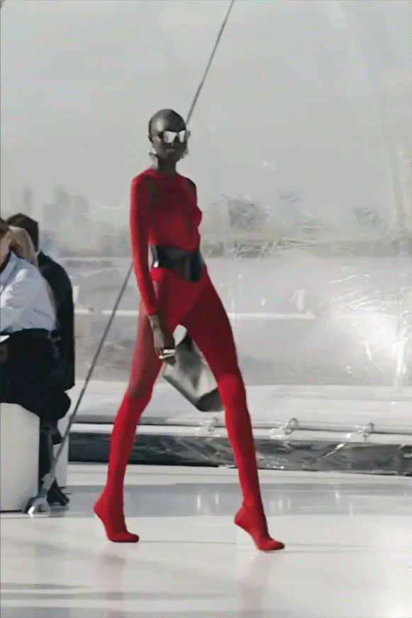 逆天了（足球）汤加对决基里巴斯首节赛事比分-一手资讯