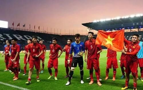 震惊全网（足球）越南决战印度尼西亚赛事直播-热点剖析