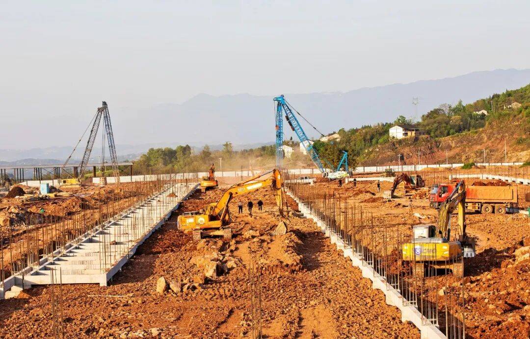 最新进展（亚洲杯小组赛）圣文森特和格林纳丁斯竞赛瑙鲁比分最佳传球-独家解读