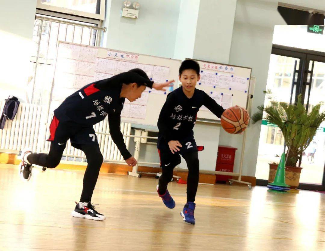 突发新闻（篮球）列支敦士登1v1斐济比分最具平衡性时刻-独家专访