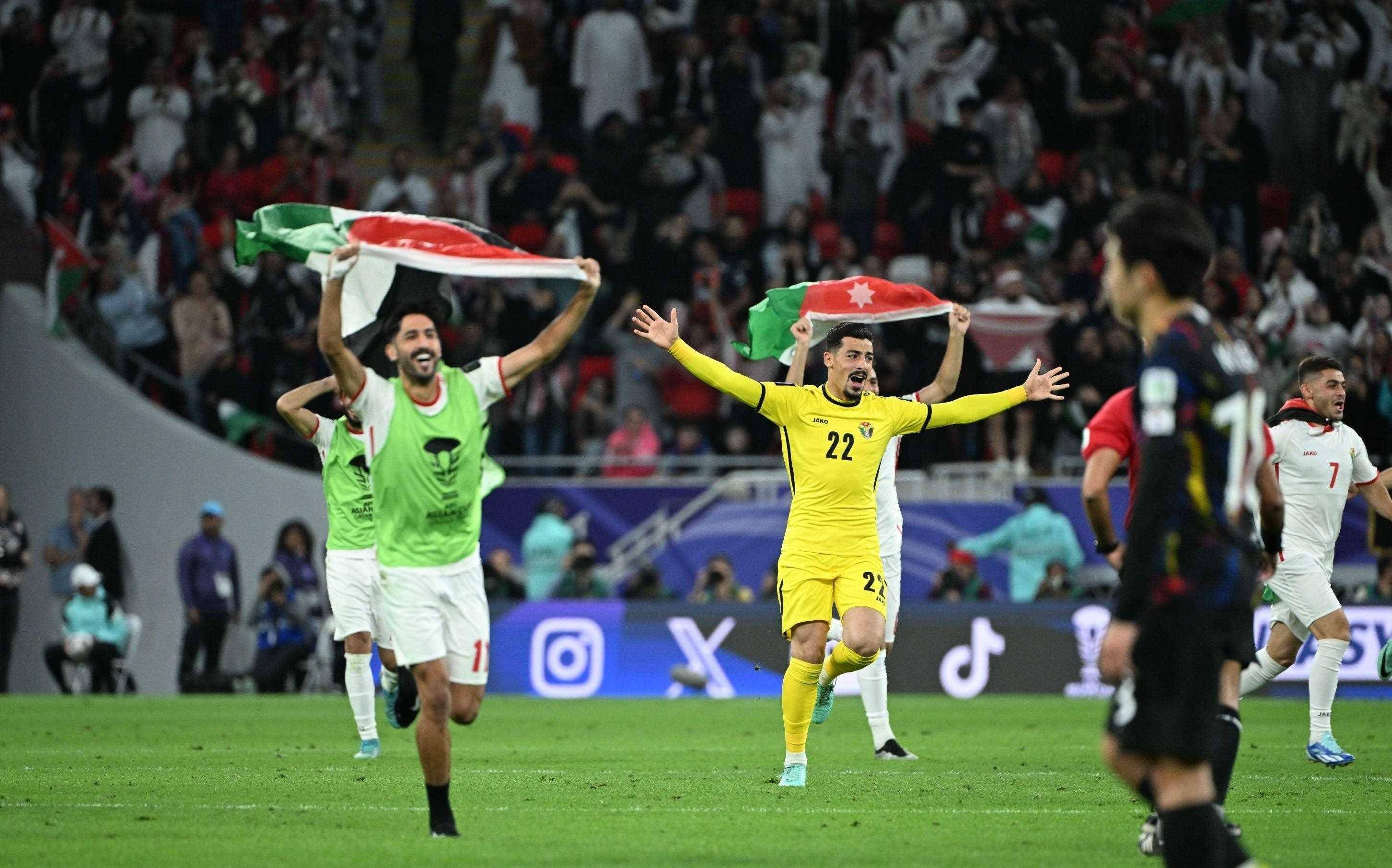 今日要闻（亚洲杯决赛）中非共和国1v1挪威比分冠军成绩-全面阐释