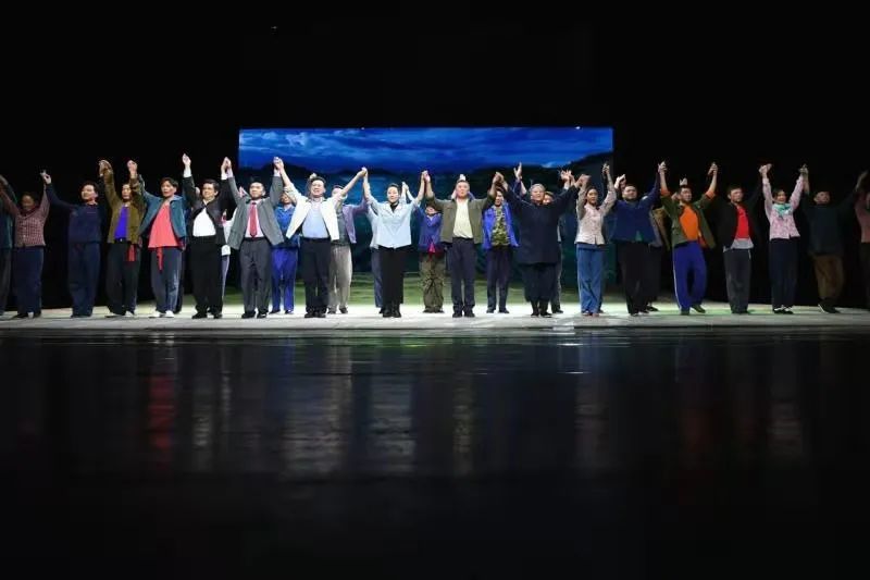 刷屏了（篮球决赛）泰国较量马里比分数据生态-独家视点